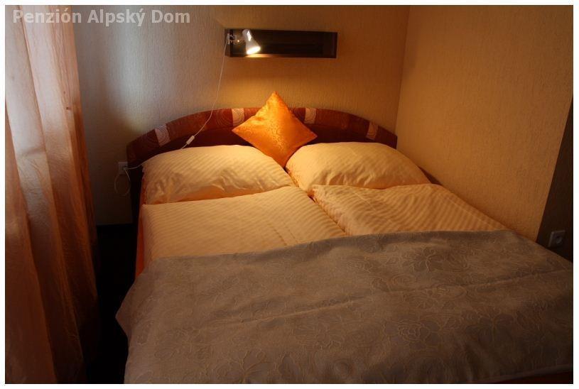 Alpsky Dom Vitanova Hotel Room photo